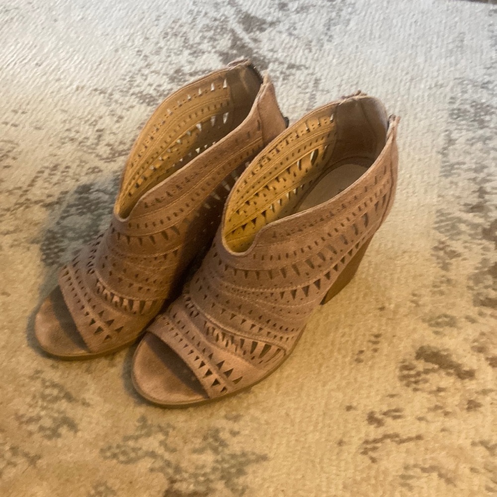 Cutout tan booties